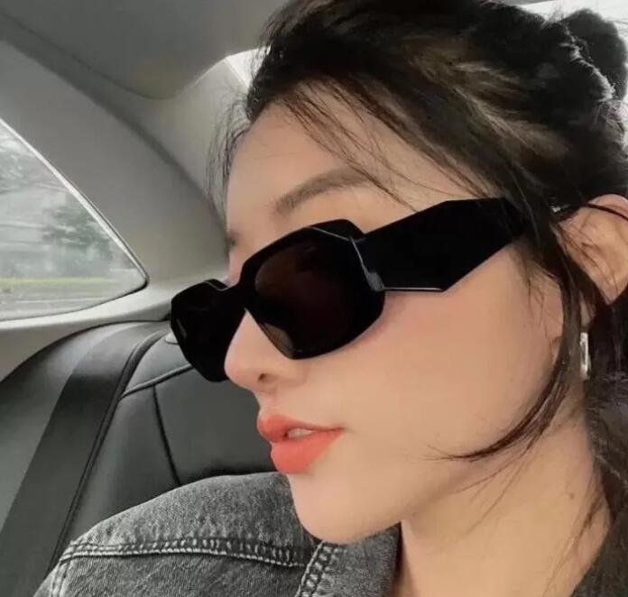 66s Sunglasses Designer Sunglasses Classic Eyeglasses Goggle Outdoor Beach Sun Glasses for Man Woman Mix Color Optional Triangular
66s Sunglasses Designer Sunglasses Classic Eyeglasses Goggle Outdoor Beach Sun Glasses for Man Woman Mix Color Optional Triangular