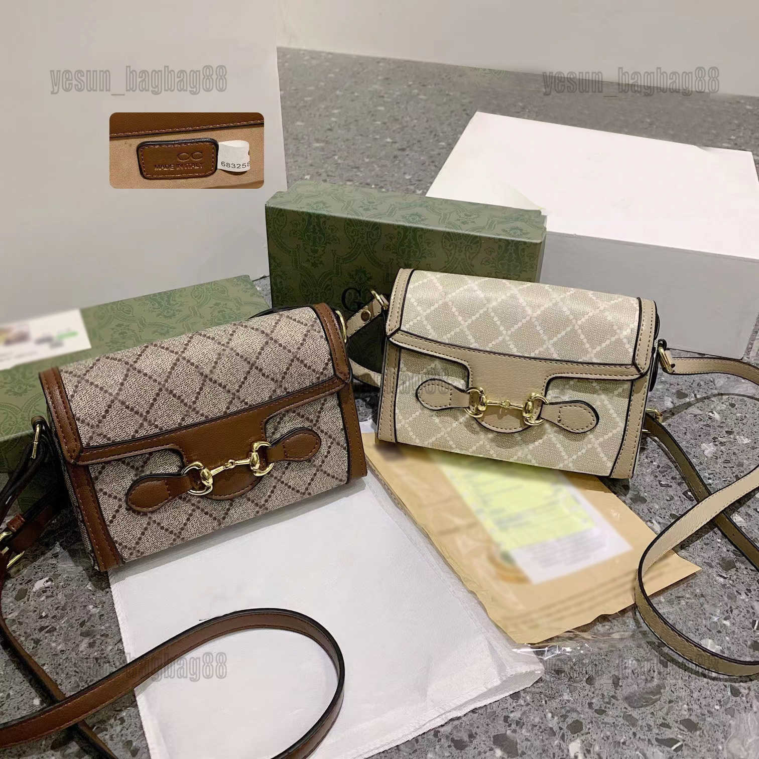 Luxury Designer Handbags ggity marmonts Classic Tote Bag Female High-capacity Crossbody Bag Shoulder Lady Wallet Messenger Handbag 19cm/13cm/5cm
Luxury Designer Handbags ggity marmonts Classic Tote Bag Female High-capacity Crossbody Bag Shoulder Lady Wallet Messenger Handbag 19cm/13cm/5cm