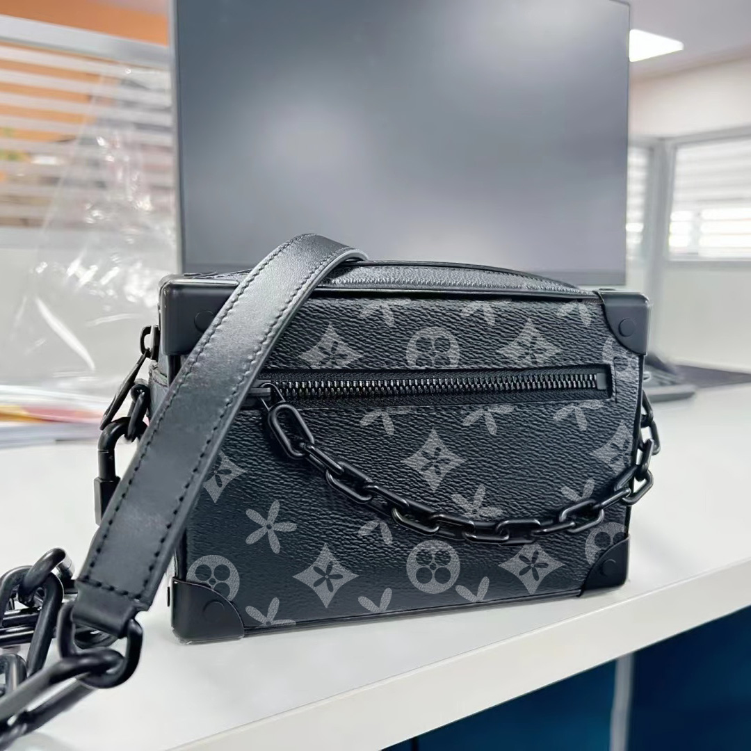 retro Mini soft trunk box grey flower bag M44735 Womens Man designer louiseity Cosmetic case luxury tote handbag clutch Genuine Leather cross body Shoulder chain bag, Mon0gram orange chain
retro Mini soft trunk box grey flower bag M44735 Womens Man designer louiseity Cosmetic case luxury tote handbag clutch Genuine Leather cross body Shoulder chain bag, Mon0gram orange chain