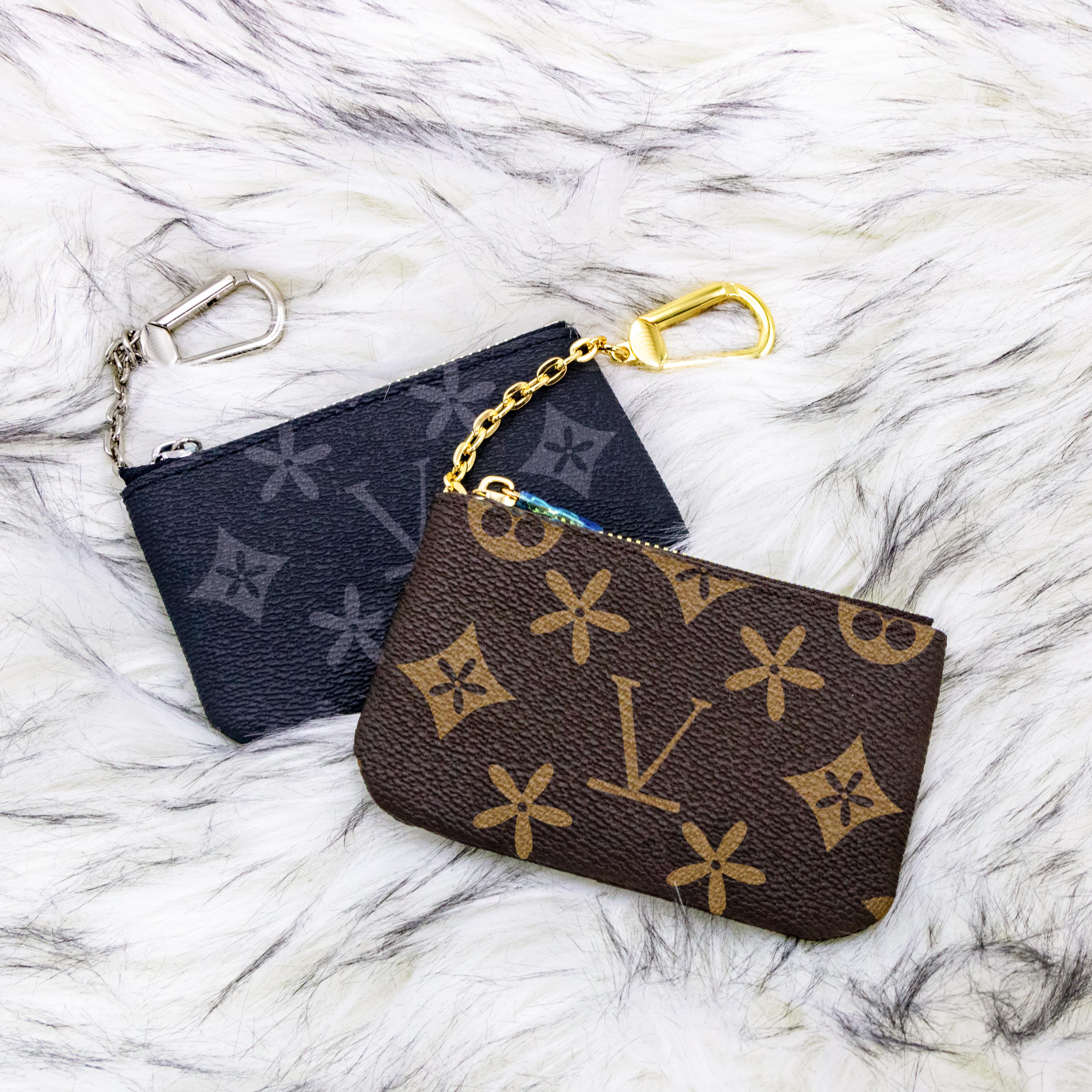 Luxury Designer key coin purse M62650 Womens classic Graphite wallet bag card holder case passport key pouch wristlets mens keychain zipper pocket organizer bags, Damier graphite
Luxury Designer key coin purse M62650 Womens classic Graphite wallet bag card holder case passport key pouch wristlets mens keychain zipper pocket organizer bags, Damier graphite