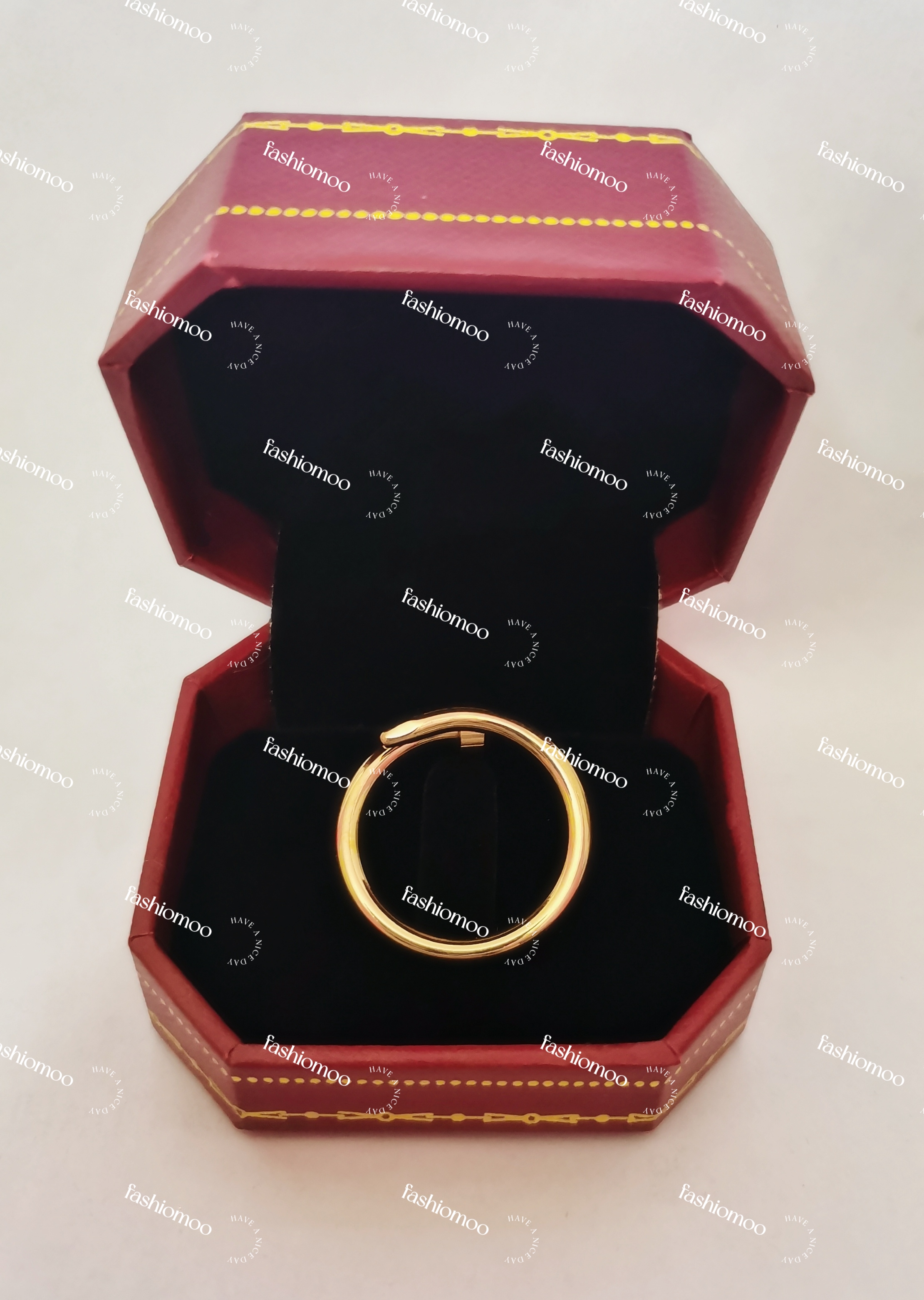 2020 Designer Titanium Steel Rose Gold Women's Love Ring Deluxe Zirconia Engagement Ring Men's Jewelry Gift Fashion Accessories Ribbon Box
2020 Designer Titanium Steel Rose Gold Women's Love Ring Deluxe Zirconia Engagement Ring Men's Jewelry Gift Fashion Accessories Ribbon Box