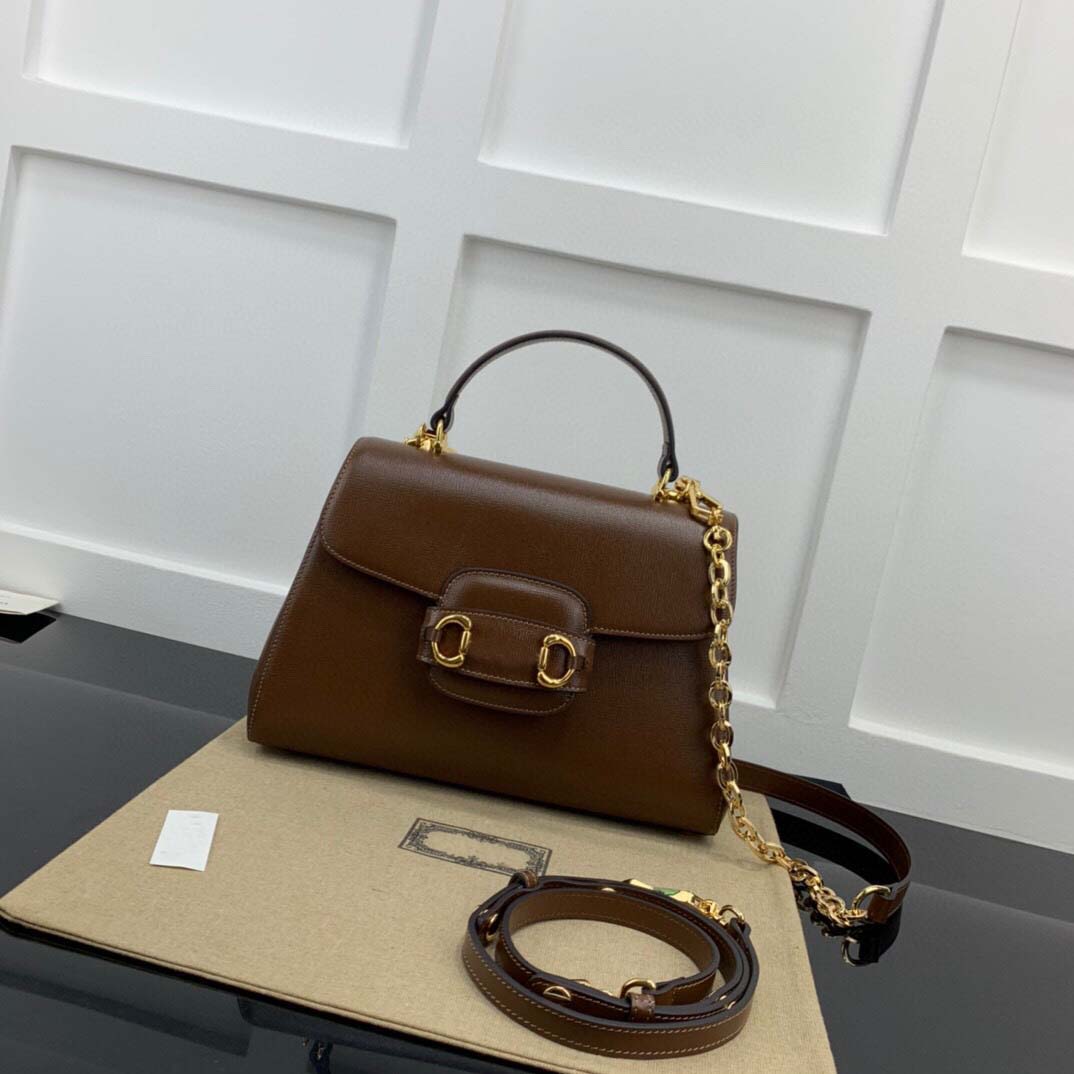 Luxurys designer handbag Crossbody bag Classic solid color small square bag famous classical designer lady Cross Body Bags Handbag gold silver chain Leather, Black1
Luxurys designer handbag Crossbody bag Classic solid color small square bag famous classical designer lady Cross Body Bags Handbag gold silver chain Leather, Black1