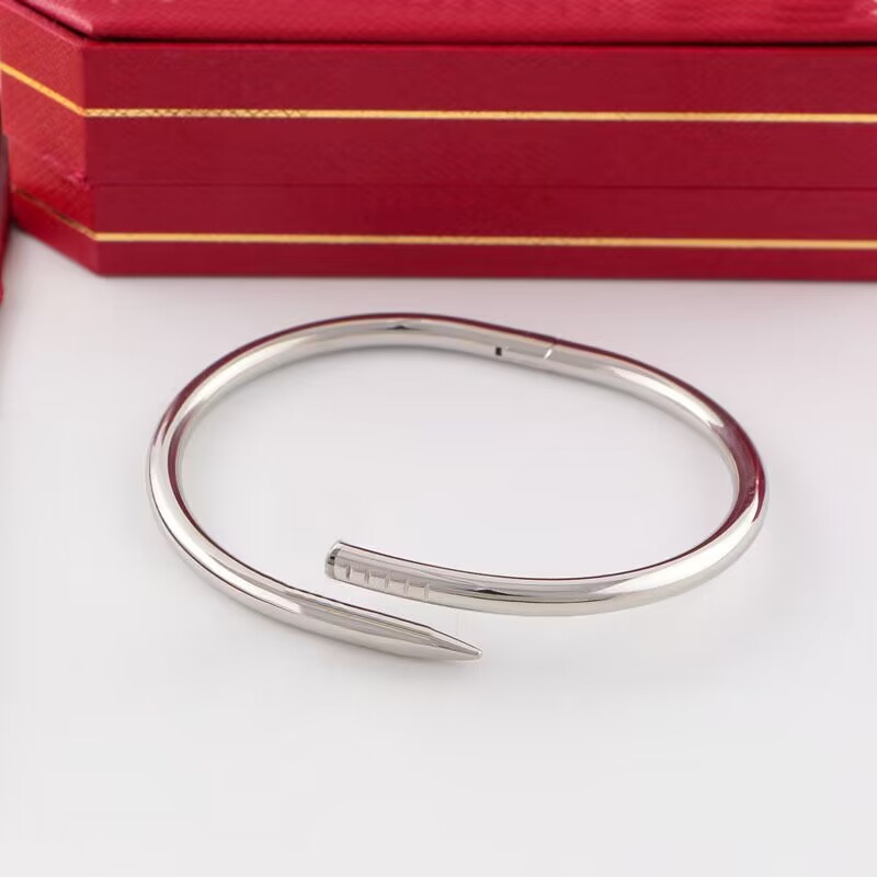 lovers bracelet women stainless steel Cuff bangle open nails in hands Christmas gifts for girls accessories wholesale
lovers bracelet women stainless steel Cuff bangle open nails in hands Christmas gifts for girls accessories wholesale
