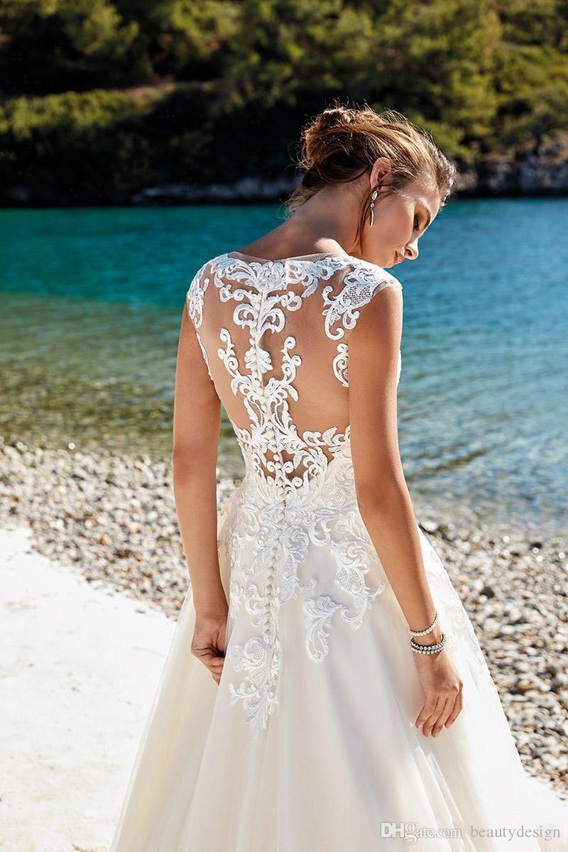 2023 Sleeveless Boho Wedding Dress Lace Applique A Line Long Bohemian Bride Dresses Transparent Crew Neck Back Buttons Court Train Summer Beach Bridal