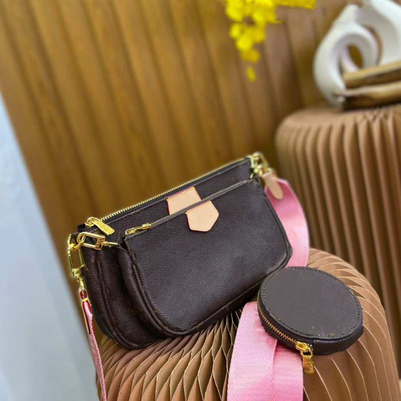 3pcs set Women Classic Luxury designer handbag Pochette Felicie Bag Genuine Leather Handbags Shoulder handbag Clutch Tote Messenger Shopping Purse M44840 vuttons, Pink shoulder strap
3pcs set Women Classic Luxury designer handbag Pochette Felicie Bag Genuine Leather Handbags Shoulder handbag Clutch Tote Messenger Shopping Purse M44840 vuttons, Pink shoulder strap