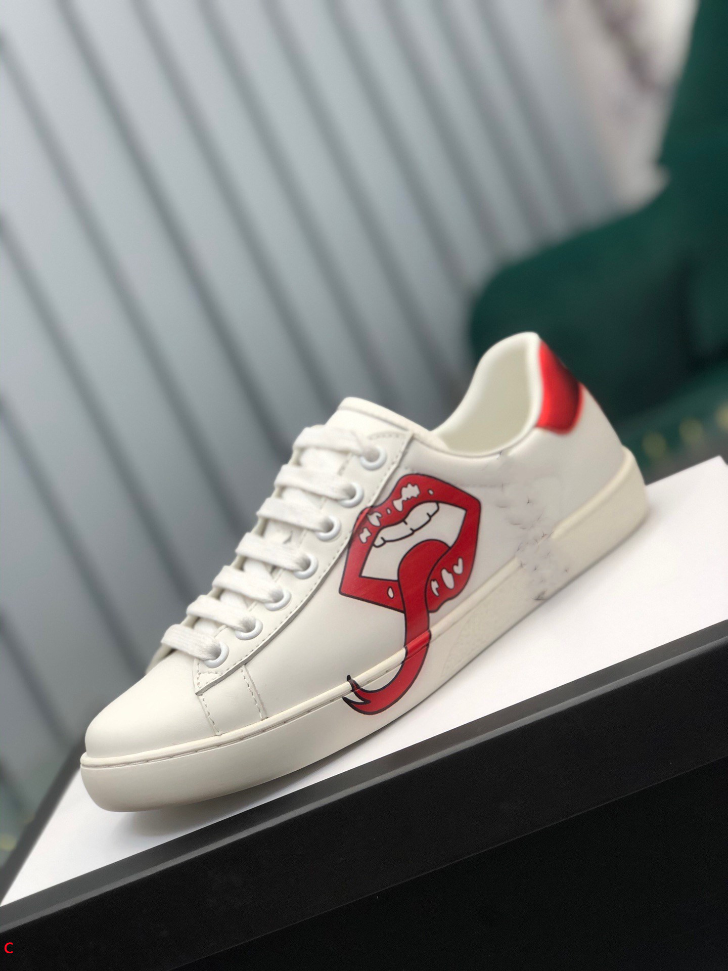 G9/3MODEL Luxury Men's Casual Sports Shoes Spring Autumn White Shoes To Increase The Height Of New Male Sneakers Net Red Trend Flat Running Shoes, Model 02
G9/3MODEL Luxury Men's Casual Sports Shoes Spring Autumn White Shoes To Increase The Height Of New Male Sneakers Net Red Trend Flat Running Shoes, Model 02