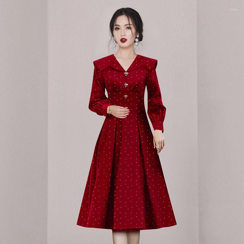 Casual Dresses High Quality France Spring Wine Red Dot Print Midi Dress Vintage Women V Neck Bow Button Lantern Sleeve Party Ball Gown