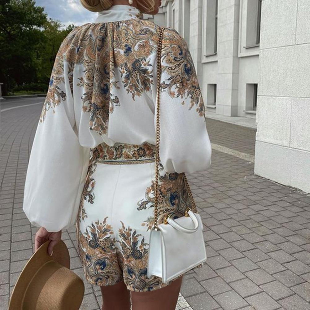 Womens Two Piece Pants Vintage Blouse Pattern Print Women Turtleneck Suit Elegant Buttoned Pullover Top Shorts Set Fashion Lady 2pcs Outfits Shirt 230