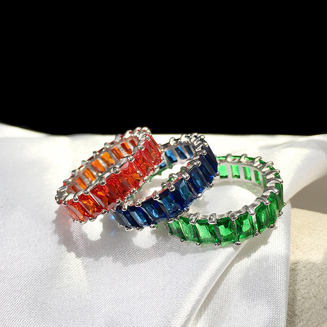 Women's hollowed out joint ring designer jewelry silver rainbow ring full brand as a wedding Christmas gift
Women's hollowed out joint ring designer jewelry silver rainbow ring full brand as a wedding Christmas gift