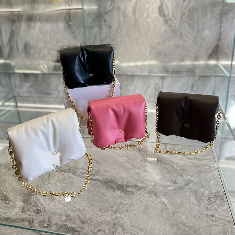 Black Designer Bags Puffer Goya Napa Soft Leather Womens Tote Bag Shoulder Chain Bags lowe Clutch Flap Luxury Fashion Handbag Crossbody Purse Cloud Wallet
Black Designer Bags Puffer Goya Napa Soft Leather Womens Tote Bag Shoulder Chain Bags lowe Clutch Flap Luxury Fashion Handbag Crossbody Purse Cloud Wallet