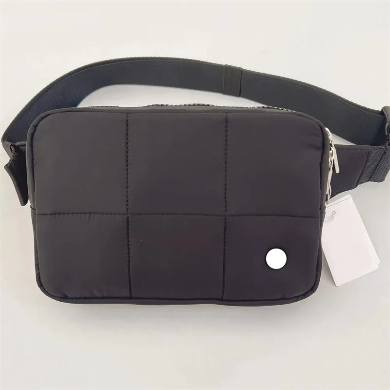 Lu Quilted Grid Belt Bag Outdoor Sport Yoga Waist Bags Women Adjustable Strap Zipper Cross Body Camera Bag Messenger Designer Fanny Pack
Lu Quilted Grid Belt Bag Outdoor Sport Yoga Waist Bags Women Adjustable Strap Zipper Cross Body Camera Bag Messenger Designer Fanny Pack