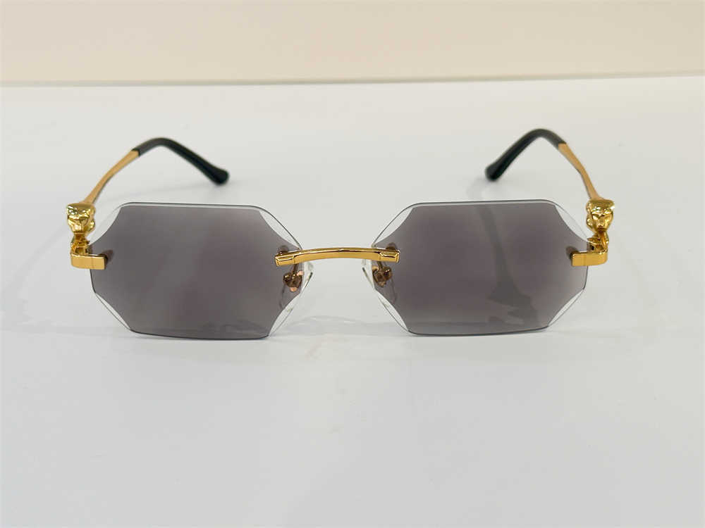 Photochromic Men Brand Sunglasses Man Glasses Lens Colors Changed In Sunshine From Crystal Clear To Dark Leopard Diamond Cut Rimless 2819 High End 18k Gold
Photochromic Men Brand Sunglasses Man Glasses Lens Colors Changed In Sunshine From Crystal Clear To Dark Leopard Diamond Cut Rimless 2819 High End 18k Gold