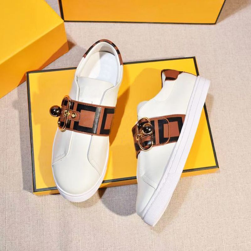 white platform gym Casual shoes women Travel leather lace-up Trainers sneaker 100% cowhide Letters Thick bottom woman designer shoe lady sneakers size 35-41-42 With box, Colour 2
white platform gym Casual shoes women Travel leather lace-up Trainers sneaker 100% cowhide Letters Thick bottom woman designer shoe lady sneakers size 35-41-42 With box, Colour 2
