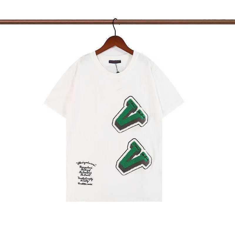 2023 Men's T-shirts designer Tees short sleeves luxury clothes summer leisure Undershirt breathable printed coats high-quality clothing wholesale S-5XL 8401069
2023 Men's T-shirts designer Tees short sleeves luxury clothes summer leisure Undershirt breathable printed coats high-quality clothing wholesale S-5XL 8401069
