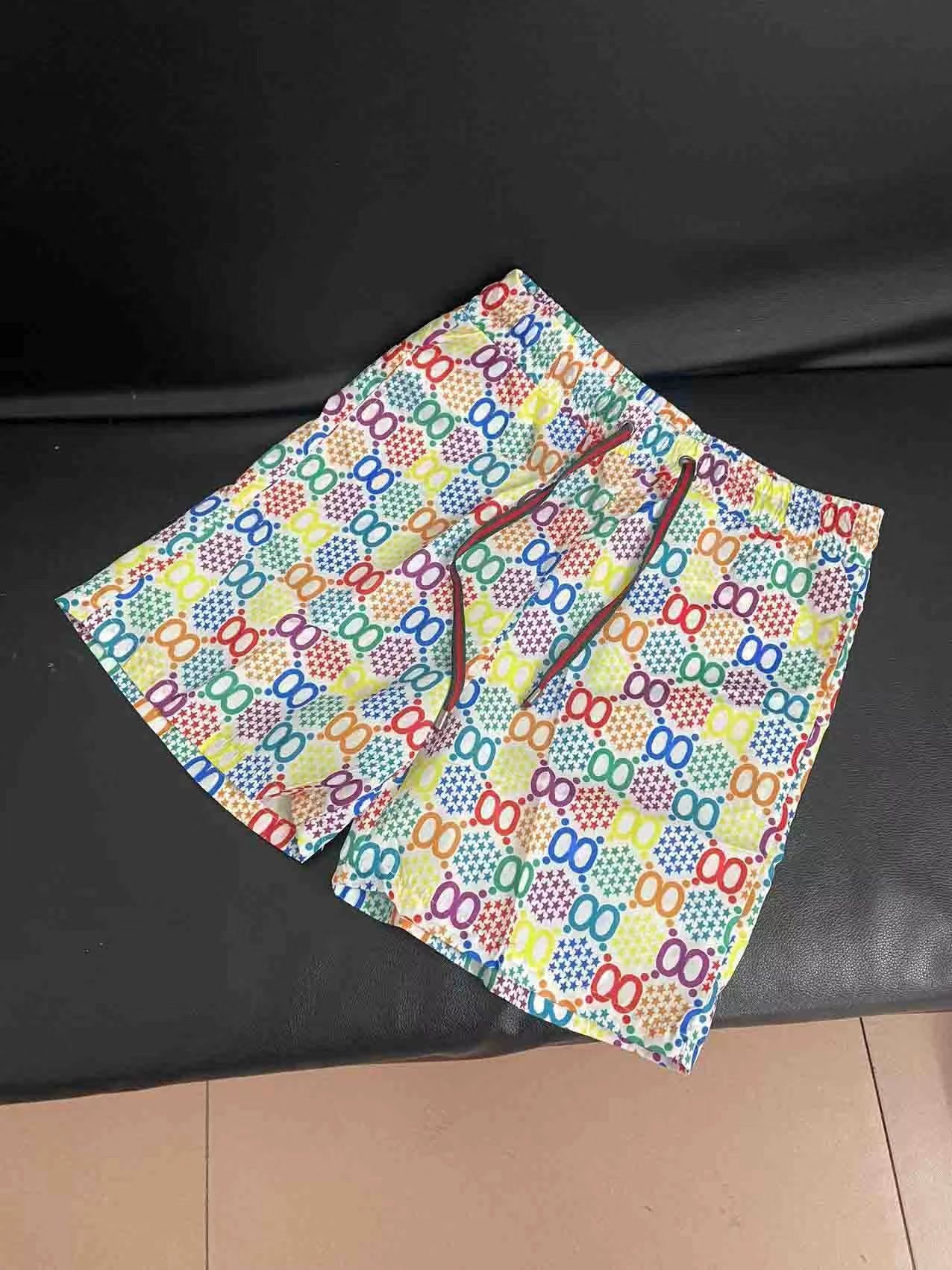 Summer Fashion Mens Designer shorts Quick Drying SwimWear Printing Board Beach Pants Men Swim Short Asian size -XXXL 
Summer Fashion Mens Designer shorts Quick Drying SwimWear Printing Board Beach Pants Men Swim Short Asian size -XXXL