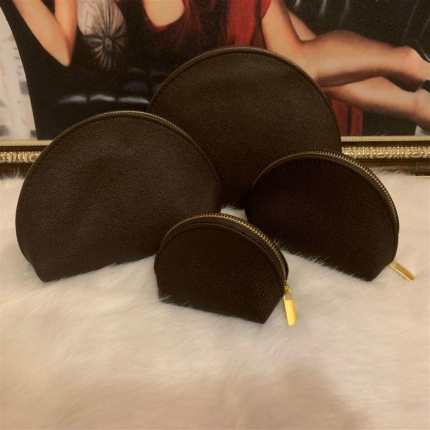 4pcs set Women cosmetic bags famous makeup designer travel pouch make up bag ladies cluch purses organizador toiletry3100
4pcs set Women cosmetic bags famous makeup designer travel pouch make up bag ladies cluch purses organizador toiletry3100