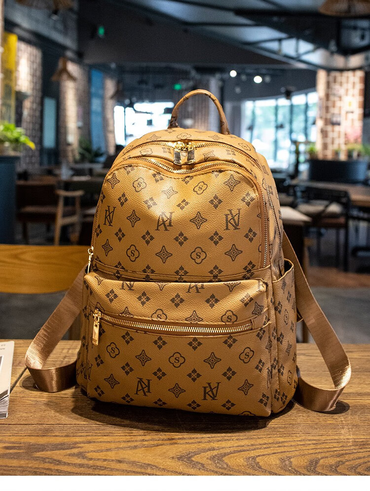 Designer Bags Backpacks Josh Genuine Leather Christopher back pack Steamer for men women handbags Presbyopic Soft Trunk shoulder bag Trio Handbag Purse, Brown flower
Designer Bags Backpacks Josh Genuine Leather Christopher back pack Steamer for men women handbags Presbyopic Soft Trunk shoulder bag Trio Handbag Purse, Brown flower