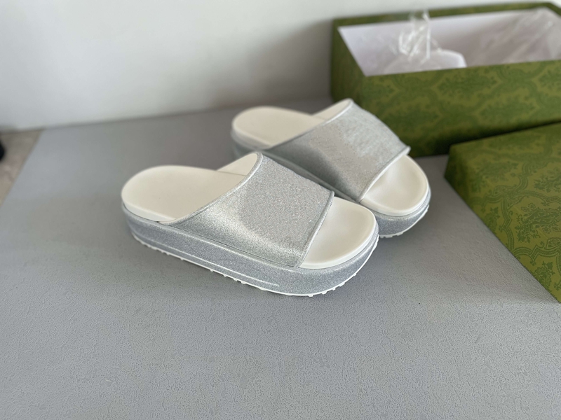 2023 Women Beach Bubble Sandals Indoor Custom Designer Ladies Home Slides Slippers For Women, Extra shoes box
2023 Women Beach Bubble Sandals Indoor Custom Designer Ladies Home Slides Slippers For Women, Extra shoes box