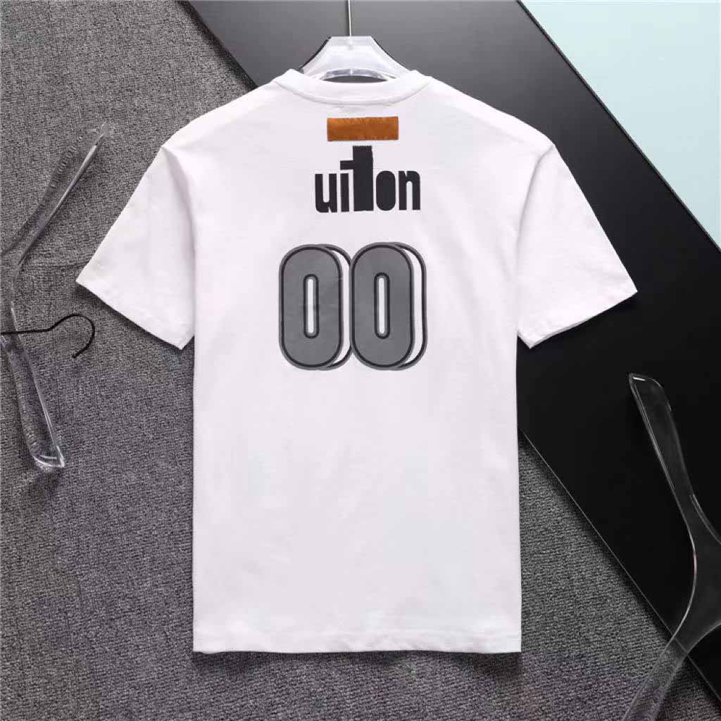 Summer Mens Designer T Shirt Casual Man Womens Tees With Letters Print Short Sleeves Top Sell Luxury Men Hip Hop Headgear clothes
Summer Mens Designer T Shirt Casual Man Womens Tees With Letters Print Short Sleeves Top Sell Luxury Men Hip Hop Headgear clothes