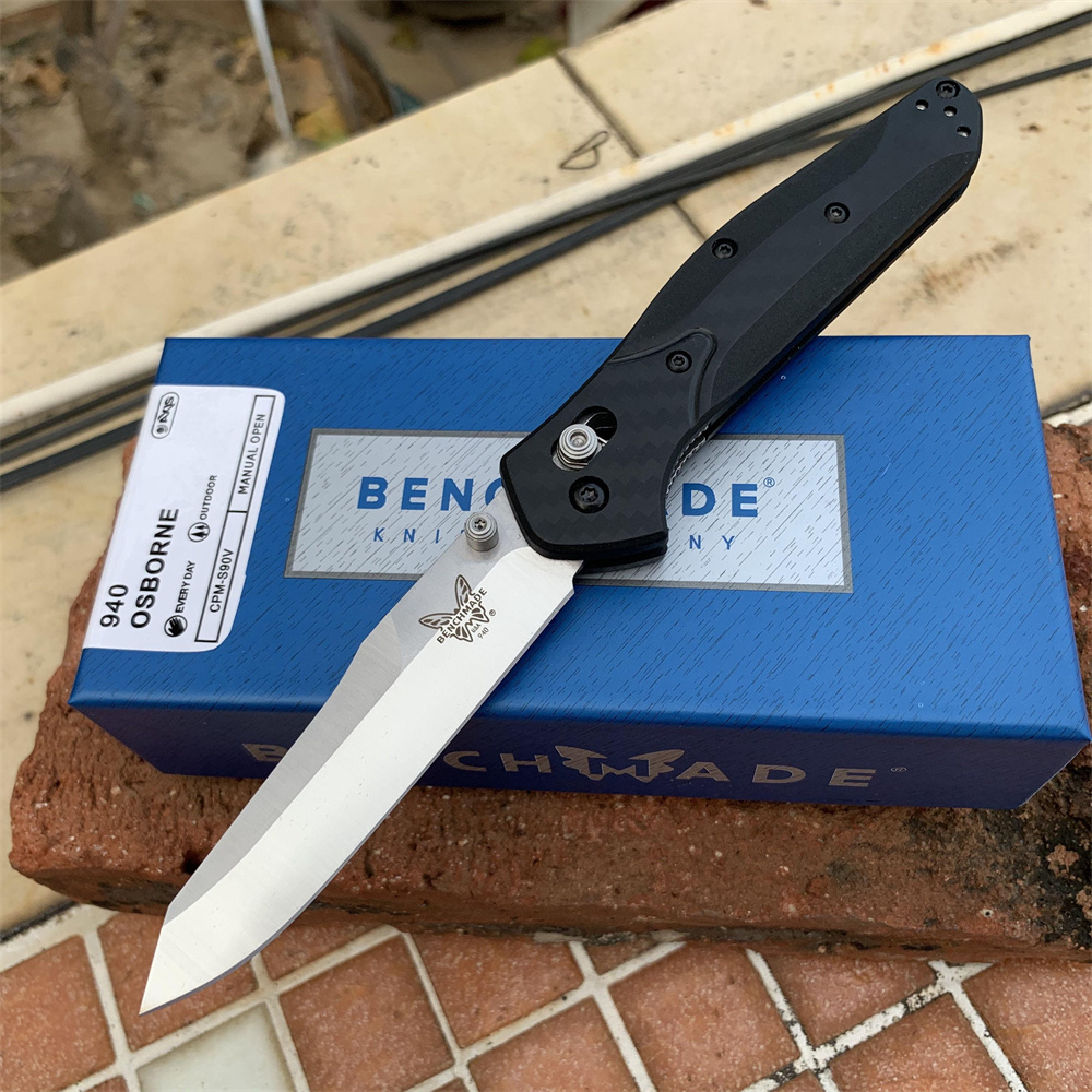 Benchmade 940 Osborne Pocket Knife S35v Stone Washing Ordinary Blade Carbon Fiber Stripe Handle EDC Assisted Tactical Outdoor Folding Knife BM535 533 9400
Benchmade 940 Osborne Pocket Knife S35v Stone Washing Ordinary Blade Carbon Fiber Stripe Handle EDC Assisted Tactical Outdoor Folding Knife BM535 533 9400