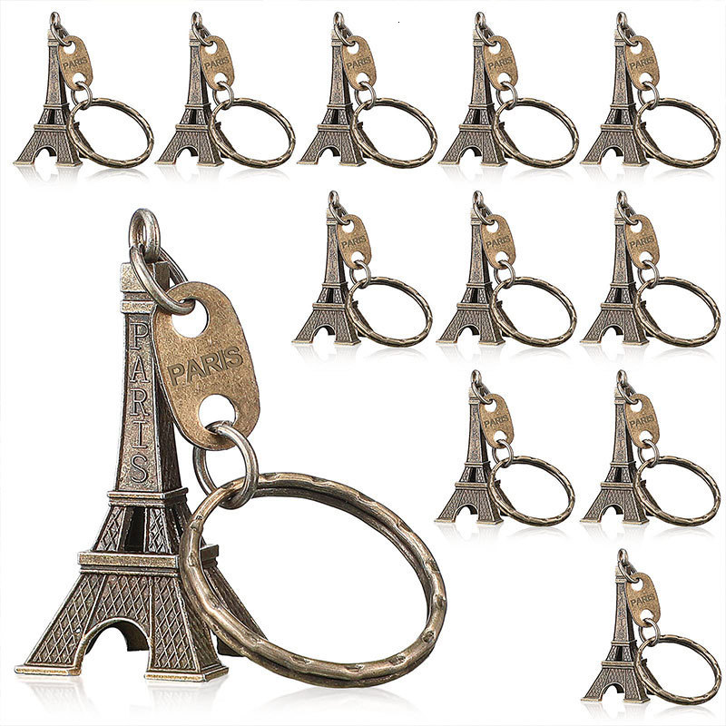Key Rings 50Pcs Paris Eiffel Tower Shape Keychain Novelty Gadget Trinket Souvenir Christmas Gift 230320