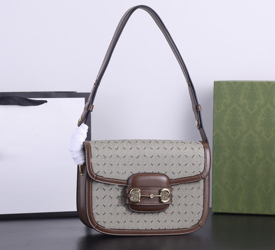 Classic Women Horsebit Bag Shoulder Bags Brand Designer Crossbody bag High Quality Leather Clutch Ophidia Bag Travel work Summer Saddle Bags, Beige
Classic Women Horsebit Bag Shoulder Bags Brand Designer Crossbody bag High Quality Leather Clutch Ophidia Bag Travel work Summer Saddle Bags, Beige
