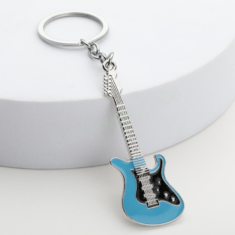 Classic Guitar Keychain Musical Instrument Pendant Key Ring Metal Key Holder Guitar Keychain Gift for Men Women Fashion Jewelry