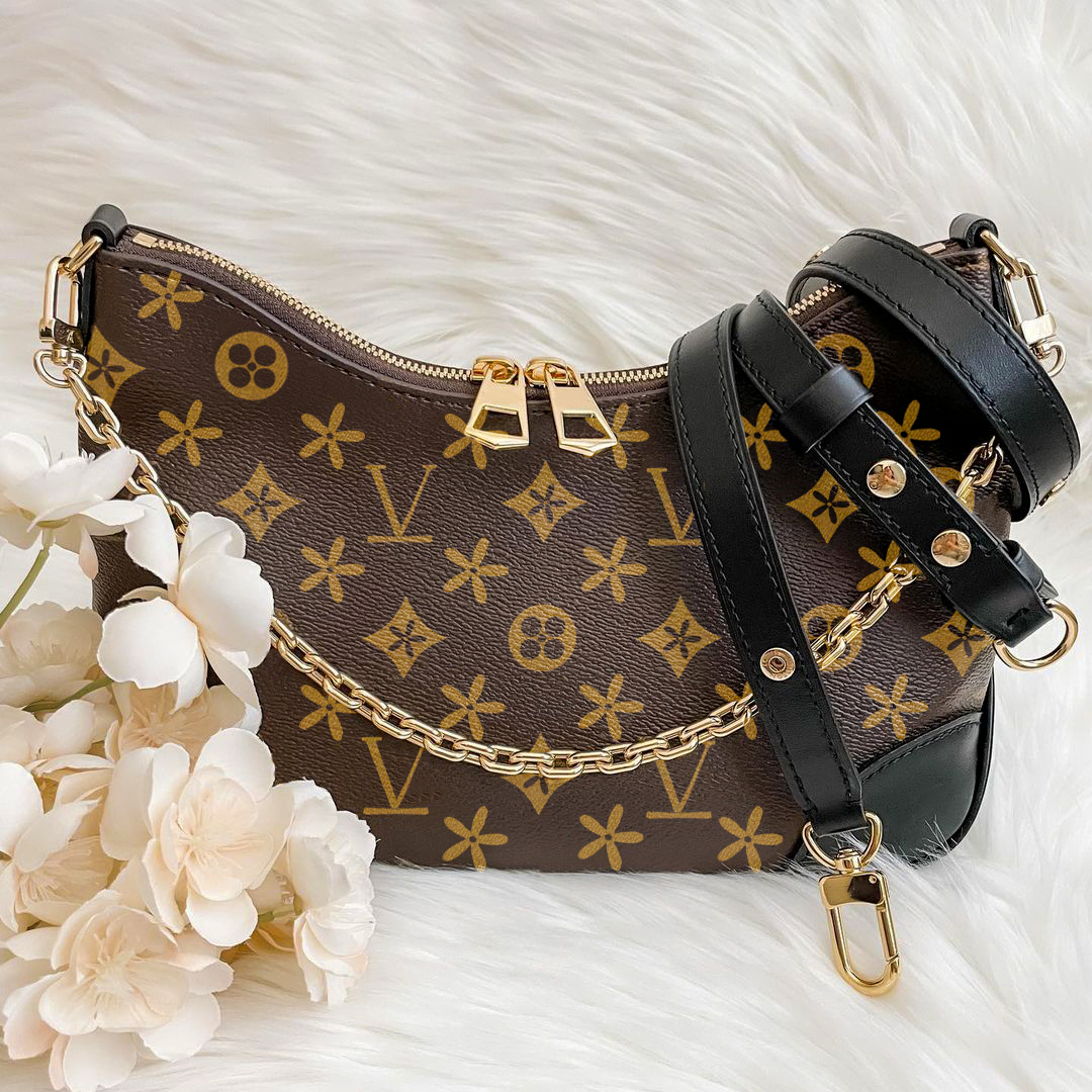 boulogne M45832 Luxurys louvis Shoulder Bags pochette Designers Genuine leather Women's mens Totes Clutch Cross Body handbags hand bag fashion Cases Cosmetic Bag, Black
boulogne M45832 Luxurys louvis Shoulder Bags pochette Designers Genuine leather Women's mens Totes Clutch Cross Body handbags hand bag fashion Cases Cosmetic Bag, Black