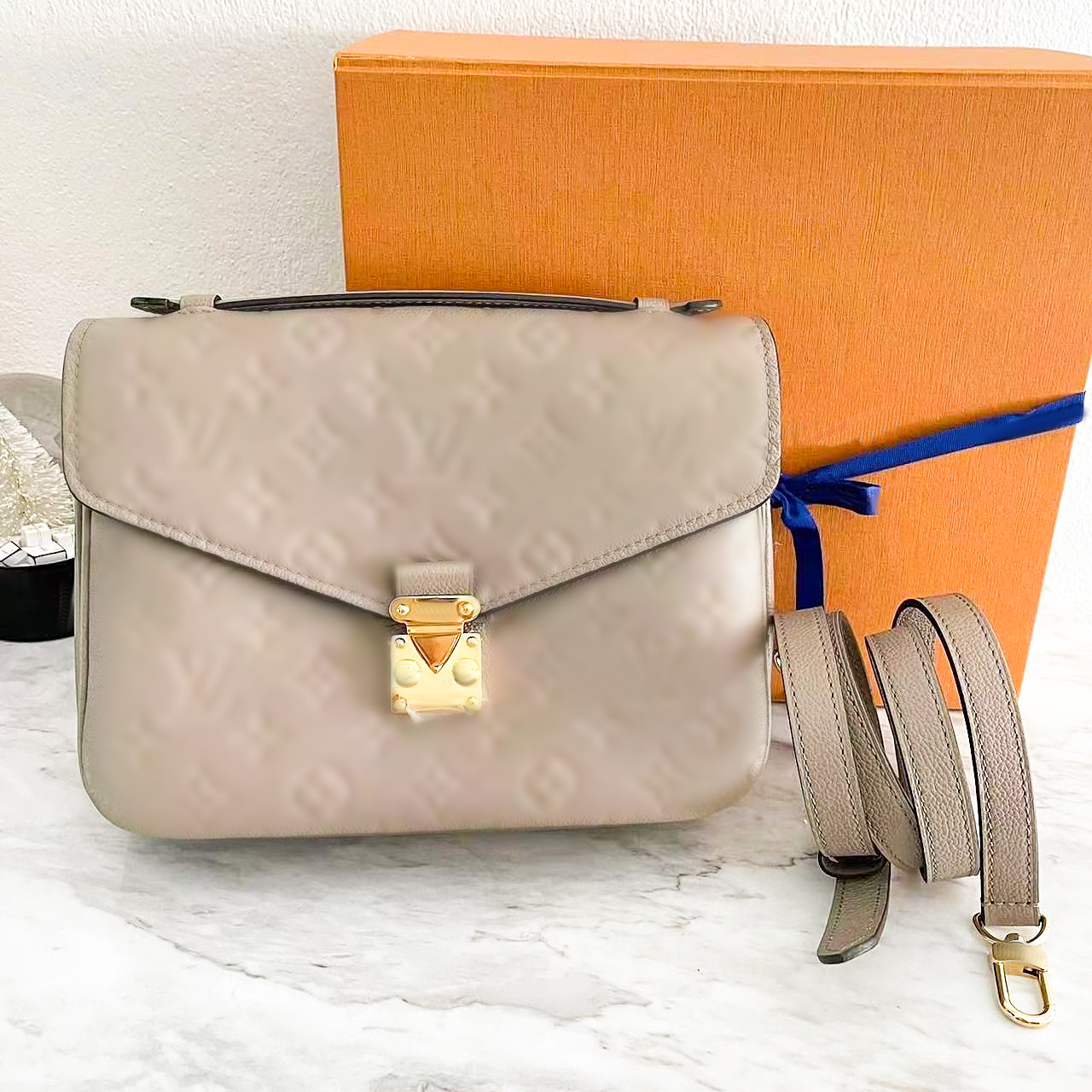 M44875 fashion Pochette envelope work metis bag top handle Vintage Embossed Luxuryhobo totes handbag Womens mens Designer crossbody Shoulder clutch bag, Mon0gram
M44875 fashion Pochette envelope work metis bag top handle Vintage Embossed Luxuryhobo totes handbag Womens mens Designer crossbody Shoulder clutch bag, Mon0gram