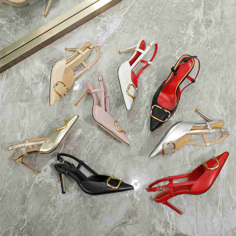 New fashion Sandals Metal Buckle High Heel Shoes Brand Genuine Leather Pointed Toe Thin Heels summer women Rhinestone Shallow Single Shoes dress shoes size 35-42
New fashion Sandals Metal Buckle High Heel Shoes Brand Genuine Leather Pointed Toe Thin Heels summer women Rhinestone Shallow Single Shoes dress shoes size 35-42