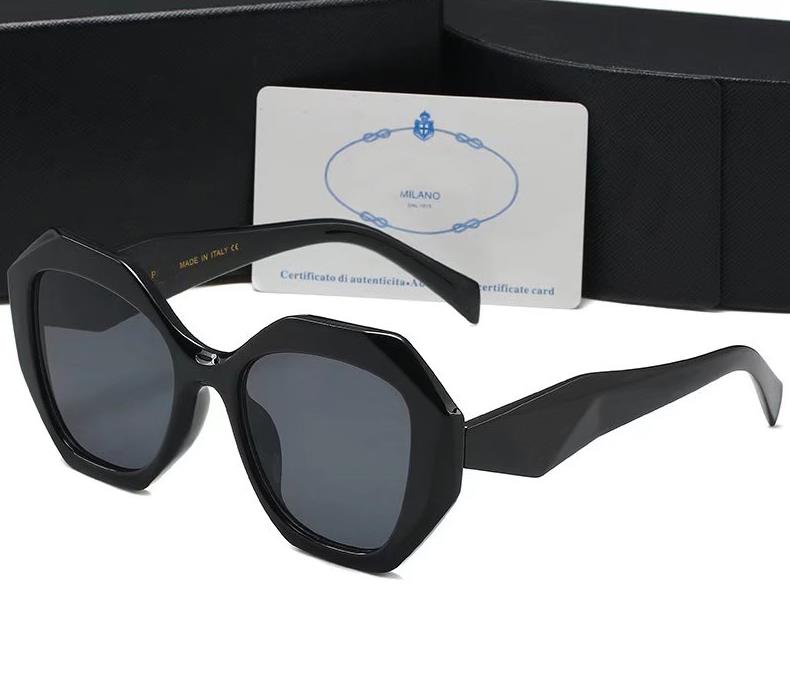 Designer Sunglasses Classic Eyeglasses Goggle Outdoor Beach Sun Glasses For Man Woman Mix Color Optional Triangular signature
Designer Sunglasses Classic Eyeglasses Goggle Outdoor Beach Sun Glasses For Man Woman Mix Color Optional Triangular signature