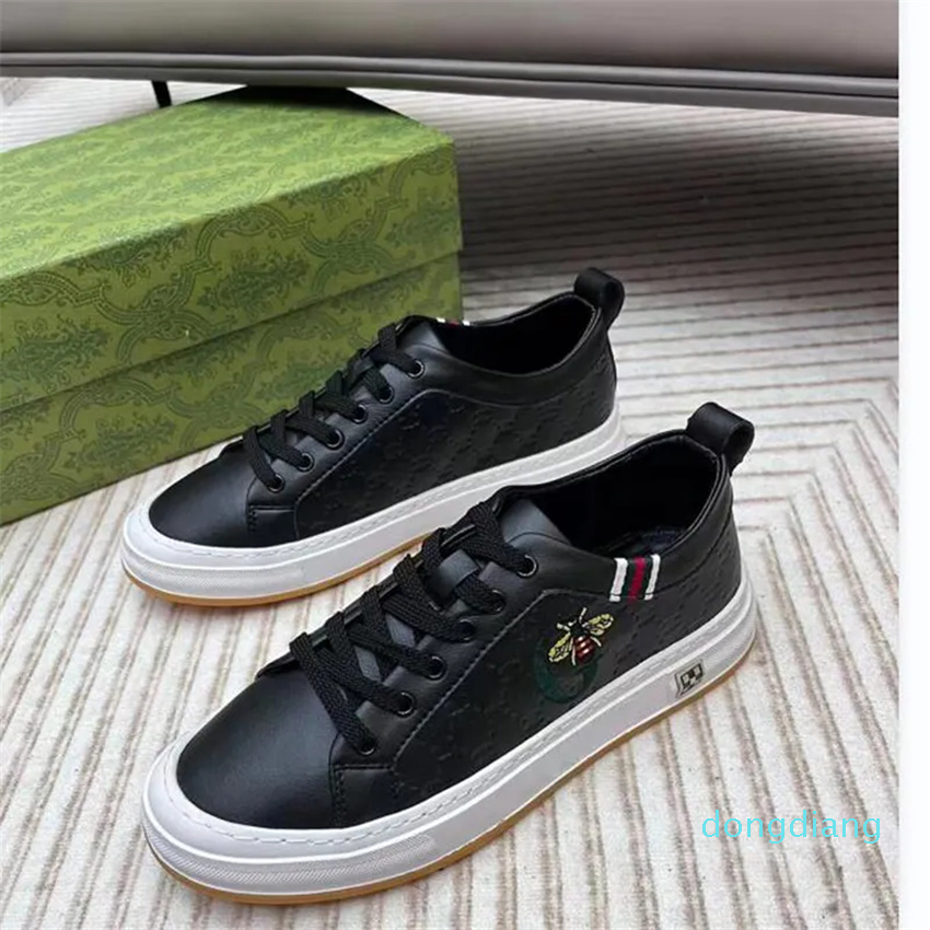 Fashion Men Casuals Shoes Thick Bottom Basket Running Sneakers Italy Refined Elastic Band Low Top Graffiti Leather Designer Outdoor Walk Casual Trainers Box EU 38-4, #1
Fashion Men Casuals Shoes Thick Bottom Basket Running Sneakers Italy Refined Elastic Band Low Top Graffiti Leather Designer Outdoor Walk Casual Trainers Box EU 38-4, #1