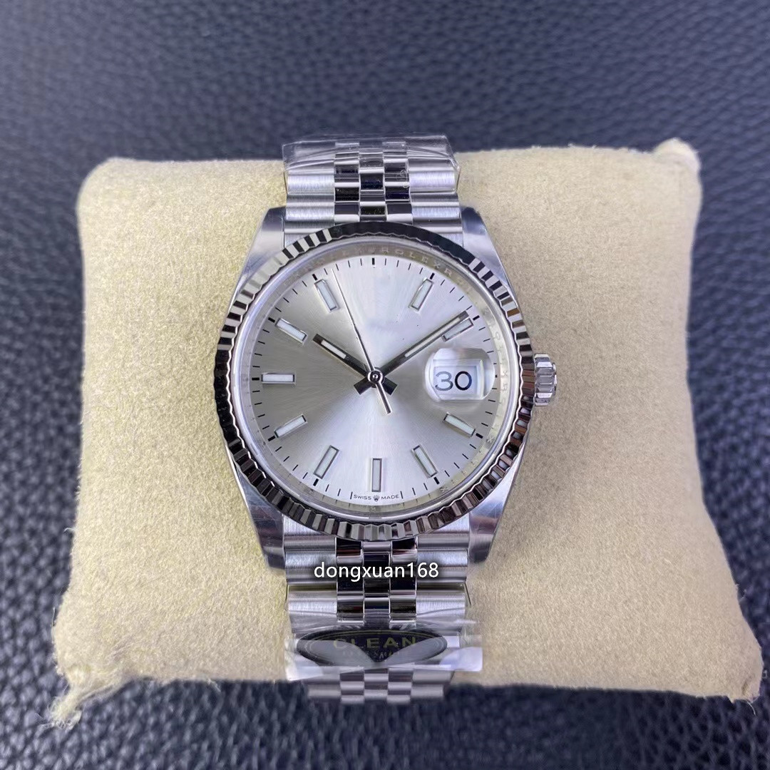 clean Factory 126234 Watch is 36mm in diameter with 3235 movement sapphire glass mirror 904L fine steel strap, As shown
clean Factory 126234 Watch is 36mm in diameter with 3235 movement sapphire glass mirror 904L fine steel strap, As shown