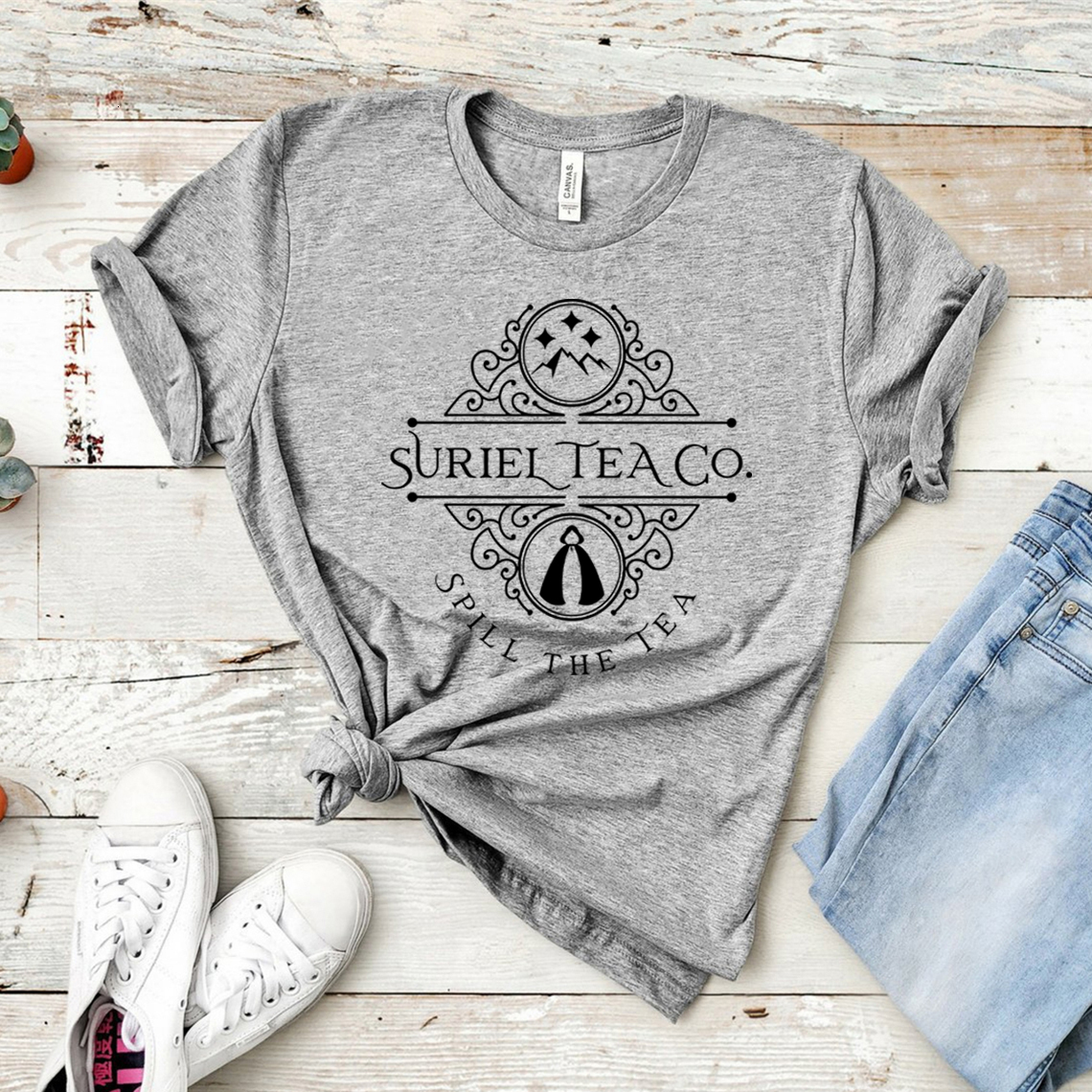 Womens T-Shirt Suriel Tea Co Shirt ACOTAR T-Shirt Sarah J Maas Shirts Bookish Gift Unisex Graphic Tee Summer Casual Top Short Sleeve Tshirts 230320