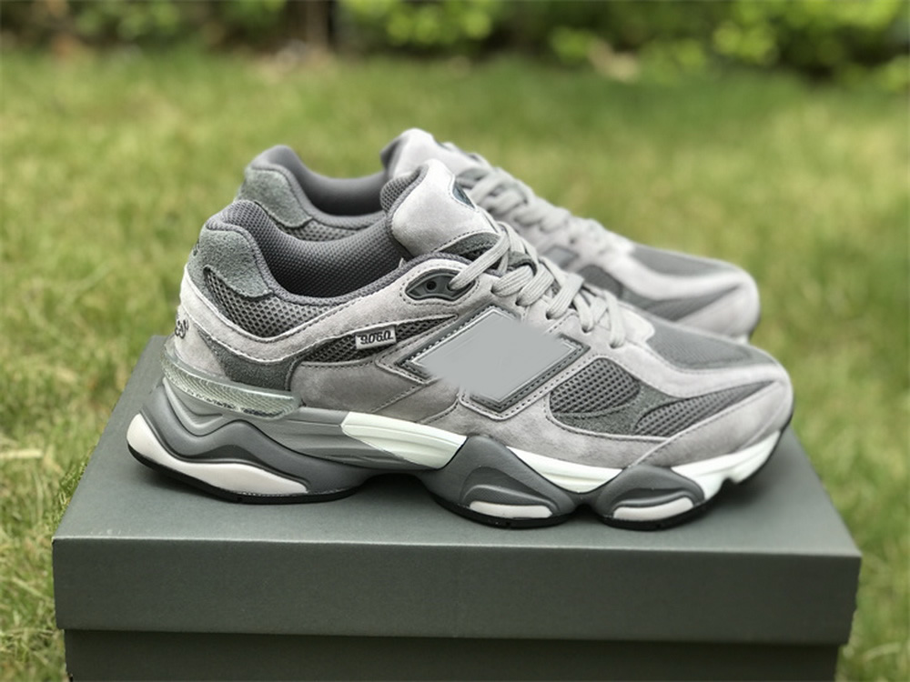 Freshgoods Joe x Balance 9060 Running Shoes 2002R Grey Black Metallic Sliver U9060YF1 Men Women Outdoor Sneakers Mens Jogging Trainers, #1
Freshgoods Joe x Balance 9060 Running Shoes 2002R Grey Black Metallic Sliver U9060YF1 Men Women Outdoor Sneakers Mens Jogging Trainers, #1