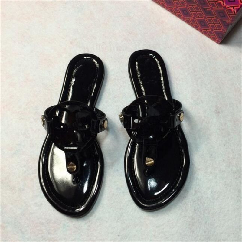 Sandals For Women Slippers Genuine Leather Flip Flops Flat Beach Shoes 2023 Summer Black Matte Luxery Pinkycolor Women's Slipper with Dust Bag Size 34-43 ps3, #3
Sandals For Women Slippers Genuine Leather Flip Flops Flat Beach Shoes 2023 Summer Black Matte Luxery Pinkycolor Women's Slipper with Dust Bag Size 34-43 ps3, #3