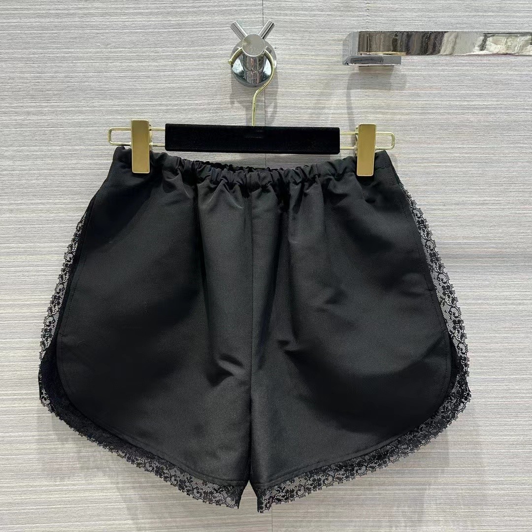Milan Runway Shorts 2023 Spring Summer Fashion Designer Shorts Brand Same Style Luxury Women' Pants 0320-2, Black
Milan Runway Shorts 2023 Spring Summer Fashion Designer Shorts Brand Same Style Luxury Women' Pants 0320-2, Black