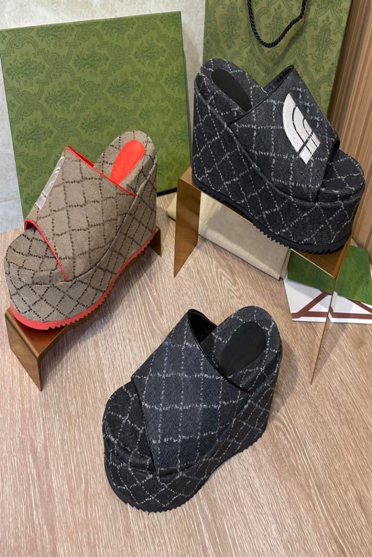 Beach slippers fashion Thick bottom designer Women Shoes Cartoon Alphabet lady Platform Wedges Sandals Leather Heels letter High h5421800, Brick red
Beach slippers fashion Thick bottom designer Women Shoes Cartoon Alphabet lady Platform Wedges Sandals Leather Heels letter High h5421800, Brick red