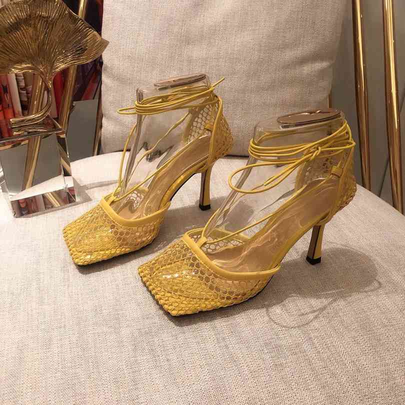 2023 Women sandals slide black red white ms word luxury designer shoes black sandals wedding heeled sandals heeled sandals
2023 Women sandals slide black red white ms word luxury designer shoes black sandals wedding heeled sandals heeled sandals