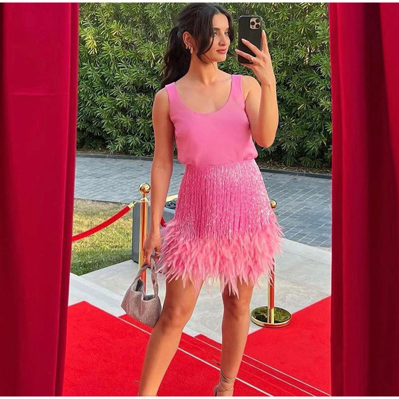 Two Piece Dress Y2k Sequins Feather Skirts Sets Outfit Women Sexy Sleeveless Tops Mini Skirt Two Piece Set Womens Summer Elegant Lady Suit 230320