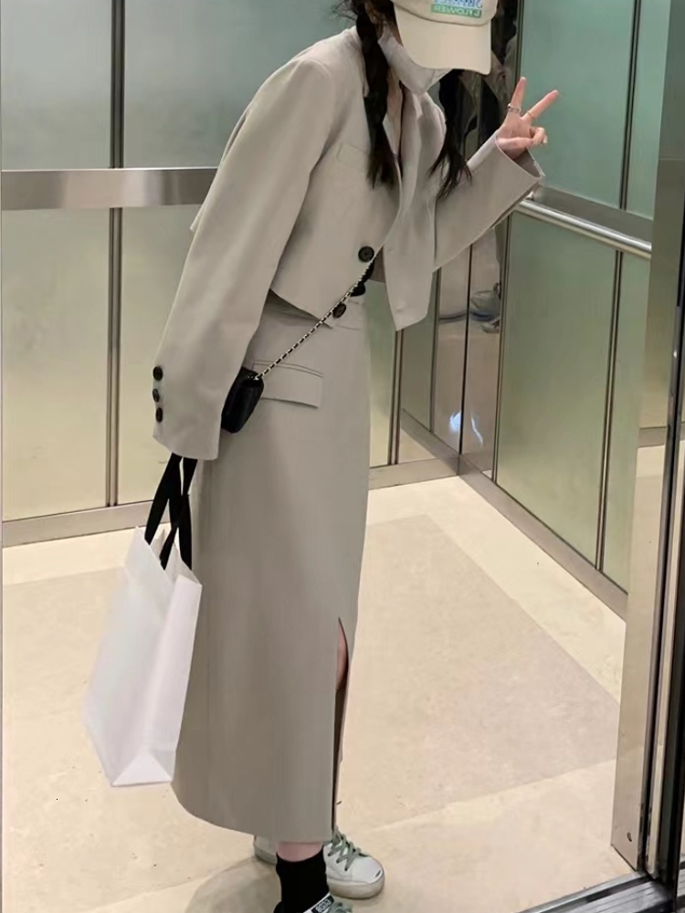 Two Piece Dress Autumn Women Vintage Blazer Skirts Suit Casual Cropped Jackets High Waist Bodycon Saya 2 Pieces Set Female Fashion Clothes 230320