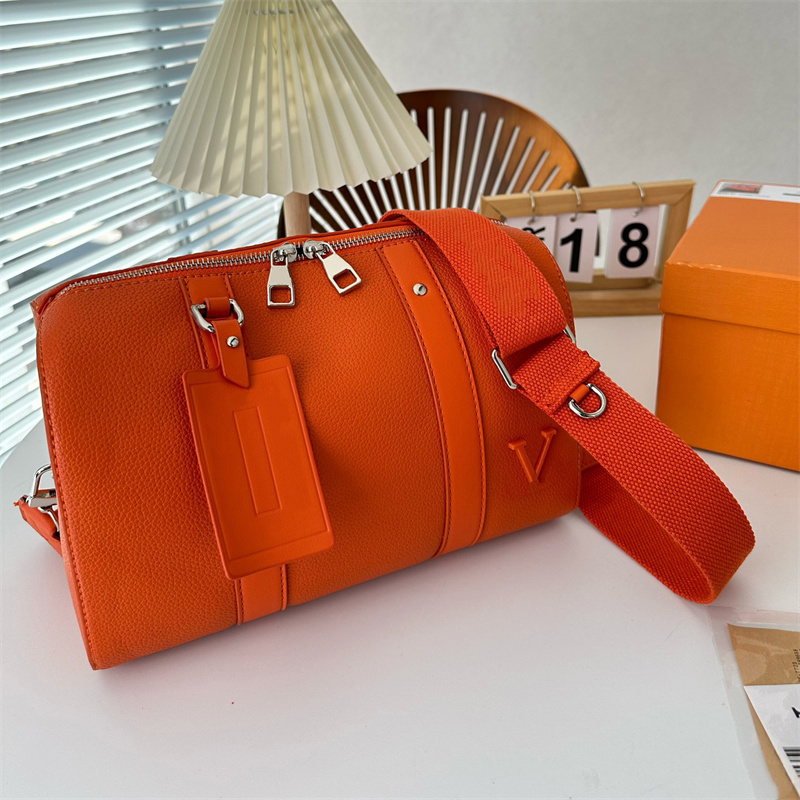 Keep All Duffel Bags Women Fashion NANO Pillow Bags Summer Holiday Casual Travel Bag Designer Brand Leather Crossbody Purses, Black
Keep All Duffel Bags Women Fashion NANO Pillow Bags Summer Holiday Casual Travel Bag Designer Brand Leather Crossbody Purses, Black
