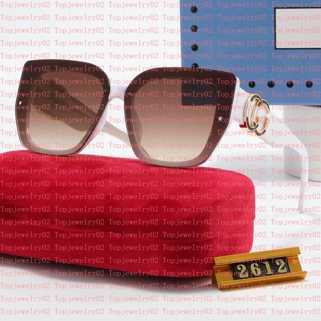 2022 luxury Sunglasses Designer letter womens Mens Goggle senior Eyewear For Women eyeglasses frame Vintage Metal Sun Glasses With box
2022 luxury Sunglasses Designer letter womens Mens Goggle senior Eyewear For Women eyeglasses frame Vintage Metal Sun Glasses With box