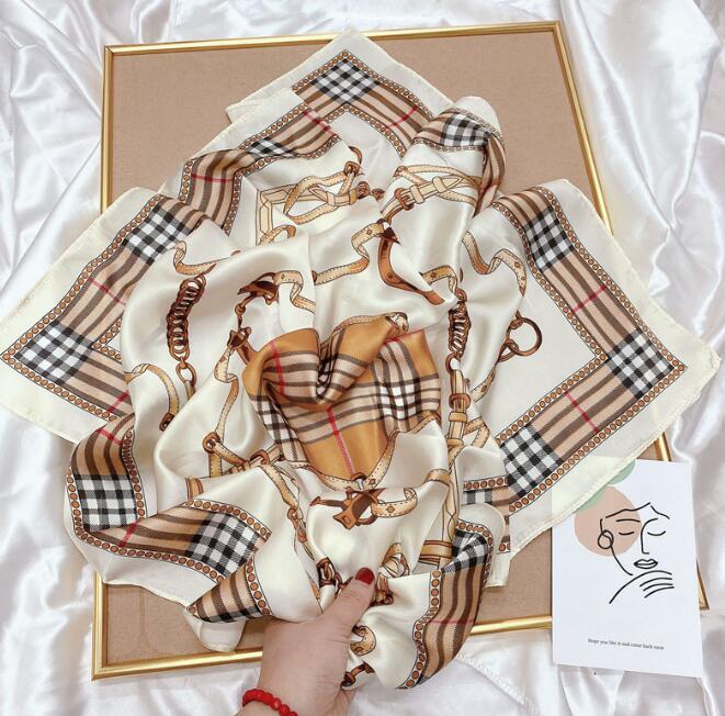 11style Designer Letters Print Flower imitate Silk Scarf Headband for Women Fashion Long Handle Bag Scarves Paris Shoulder Tote Luggage Ribbon Head Wrap 70x70CM
11style Designer Letters Print Flower imitate Silk Scarf Headband for Women Fashion Long Handle Bag Scarves Paris Shoulder Tote Luggage Ribbon Head Wrap 70x70CM