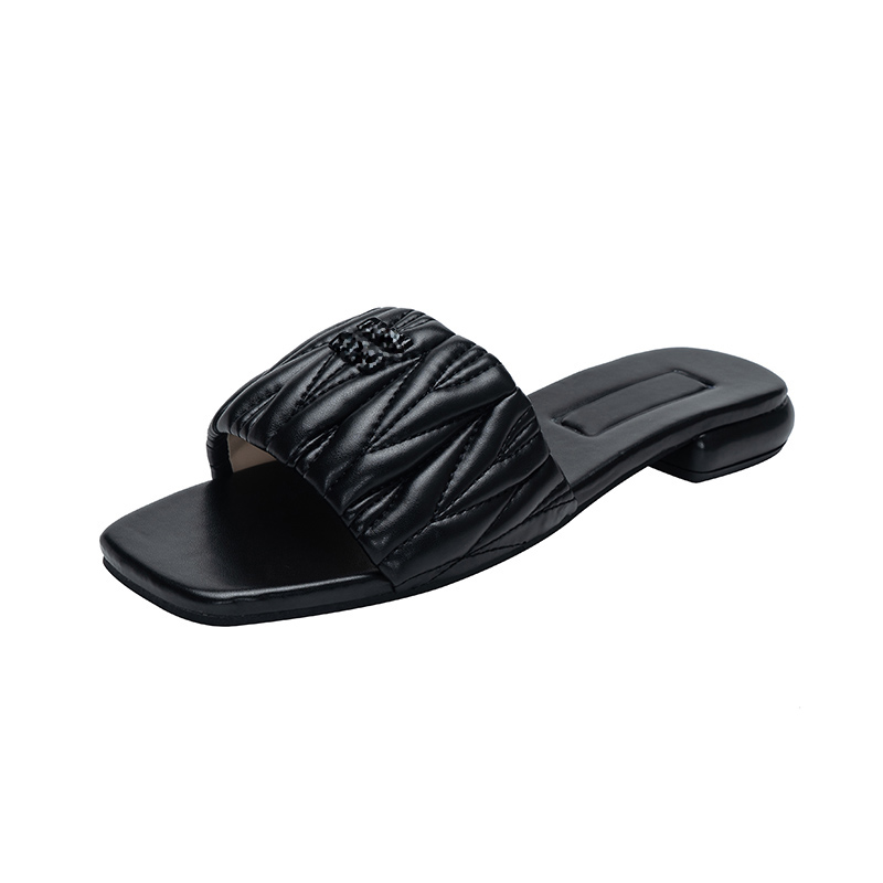Designer miu Slides Slippers Women Embroidered Metallic Slide Sandals Black Pink Beige Square Toe Heels Ladies Summer Beach Sandal Party Wedding Slipper
Designer miu Slides Slippers Women Embroidered Metallic Slide Sandals Black Pink Beige Square Toe Heels Ladies Summer Beach Sandal Party Wedding Slipper