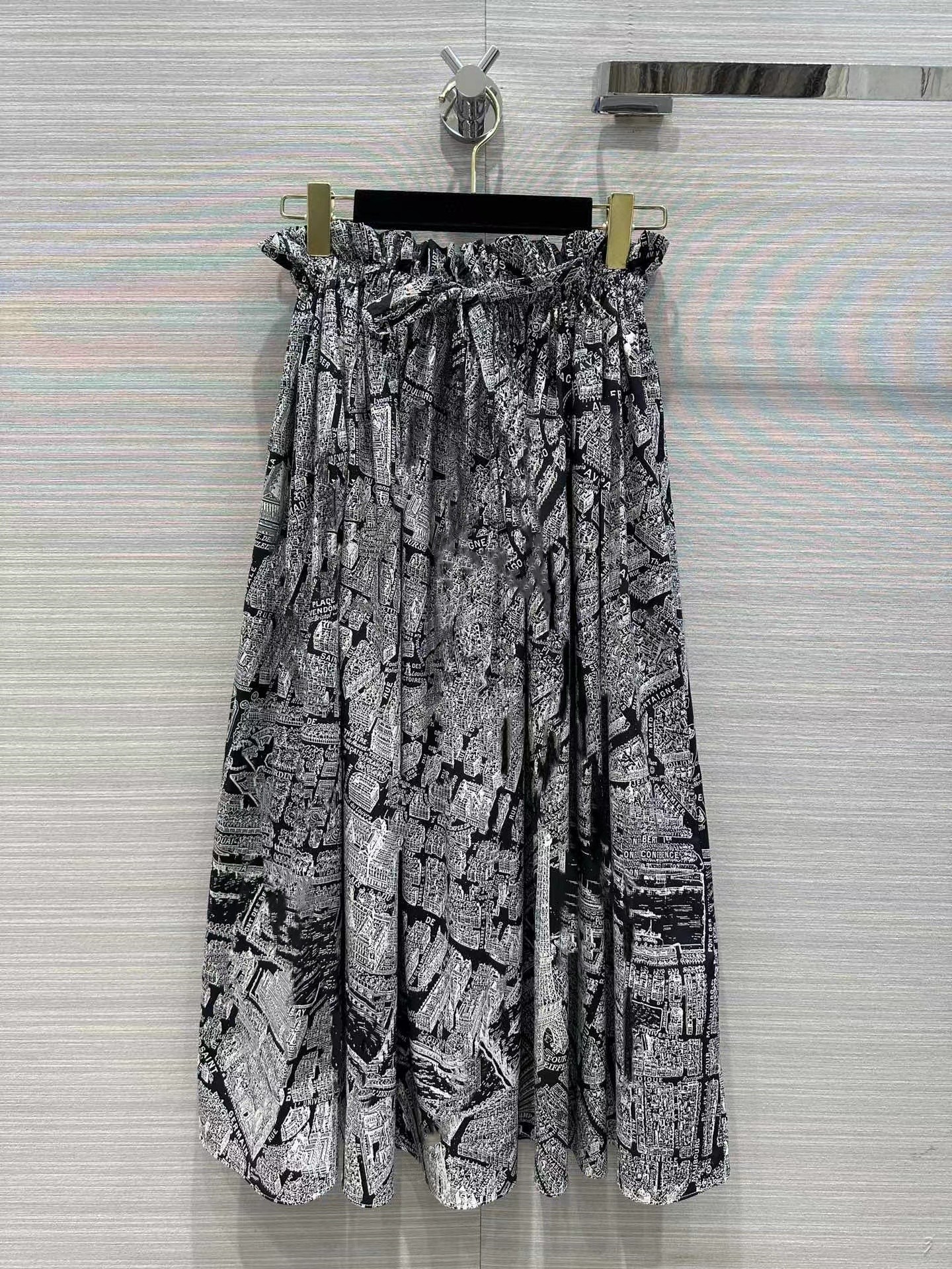 2023 New Spring Summer Fashionable Milan Designer Skirts Fashion A Skirts Women Brand Same Style Sundress 0321-1, Multi
2023 New Spring Summer Fashionable Milan Designer Skirts Fashion A Skirts Women Brand Same Style Sundress 0321-1, Multi