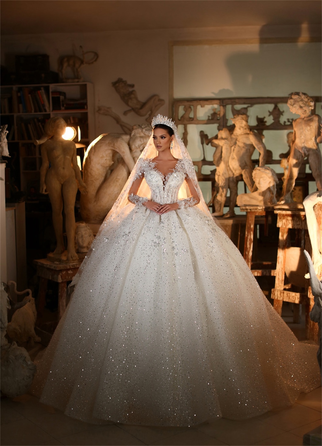 Luxury Ball Gown Wedding Dresses V-neck Transparent 1/2 Sleeves Shining Applicants Sequined High Waist Chapel Gown Custom Made Bridal Gown Vestidos De