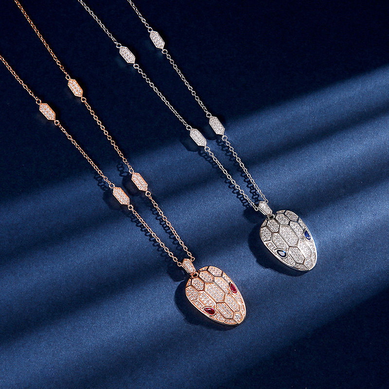 Designer Collection New Style Pendant Necklaces Women Lady Full Diamond Plated Gold Red Blue Eyes Snake Head Snakelike Serpent Charm Luxury Jewelry