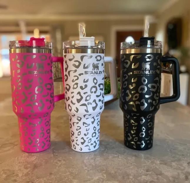 Stanley Quencher 40oz Tumblers Leopard print Mugs with Logo handle lid straw water bottle powder coating outdoor camping cup vacuum insulated drinking 0315, Multi-color
Stanley Quencher 40oz Tumblers Leopard print Mugs with Logo handle lid straw water bottle powder coating outdoor camping cup vacuum insulated drinking 0315, Multi-color