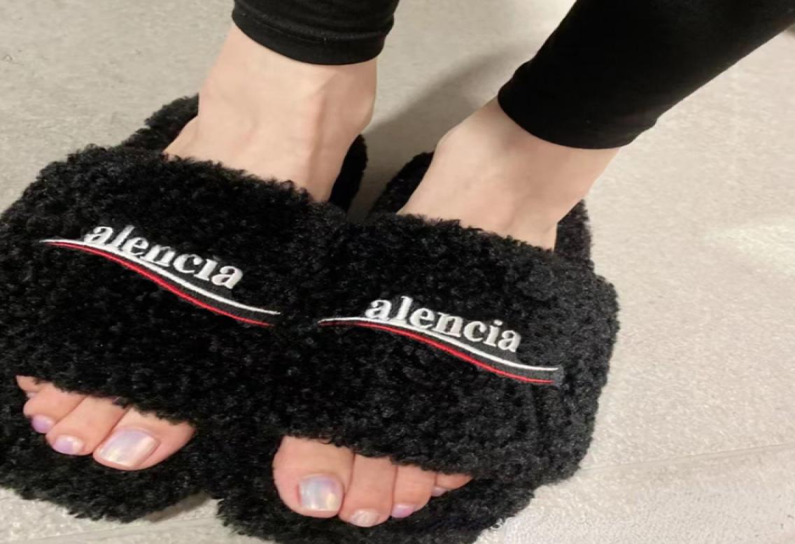 Women039s Fluffy Slippers Wear Autumn and Winter Embroidery Letters Slippers Ins Fashion Shoes2959698, Red
Women039s Fluffy Slippers Wear Autumn and Winter Embroidery Letters Slippers Ins Fashion Shoes2959698, Red